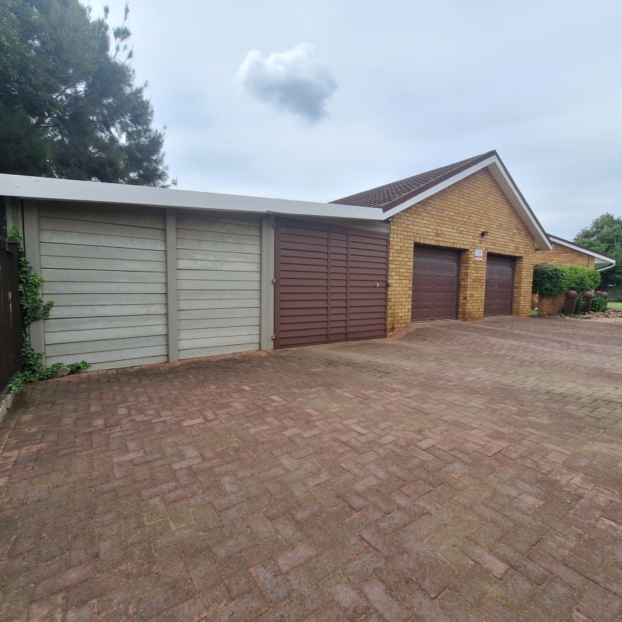 5 Bedroom Property for Sale in Villiers Free State